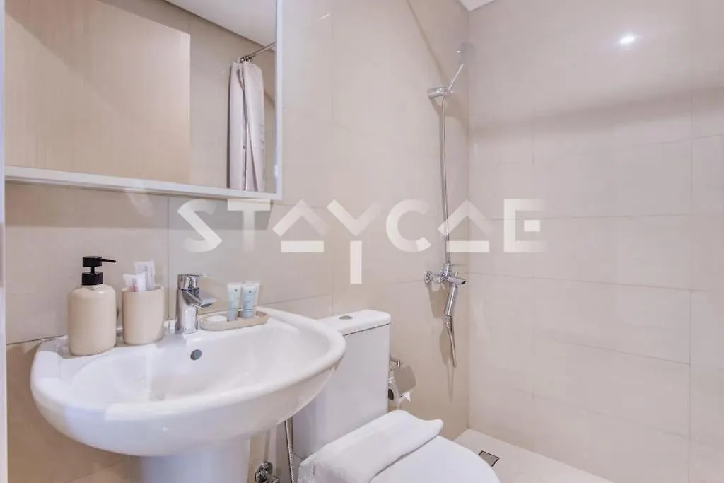 Staycae- Burj Royale Residence 03 Bedroom Dubai 0*,  United Arab Emirates