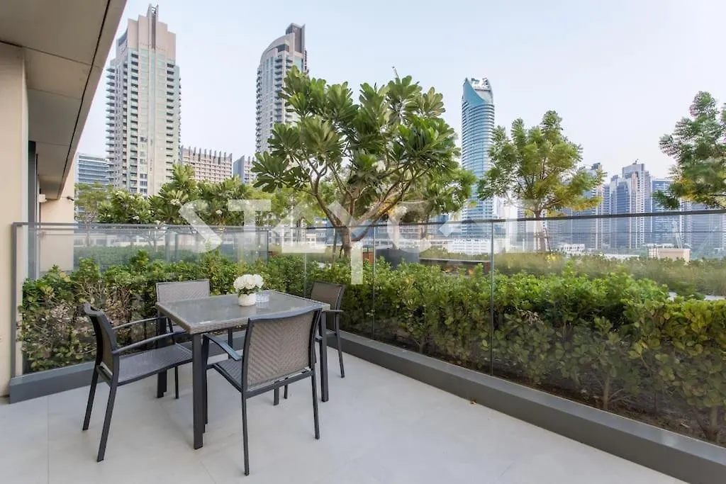 Staycae- Burj Royale Residence 03 Bedroom Dubai United Arab Emirates